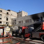 В промышленном здании на улице Суур-Паала в Ласнамяэ произошел пожар